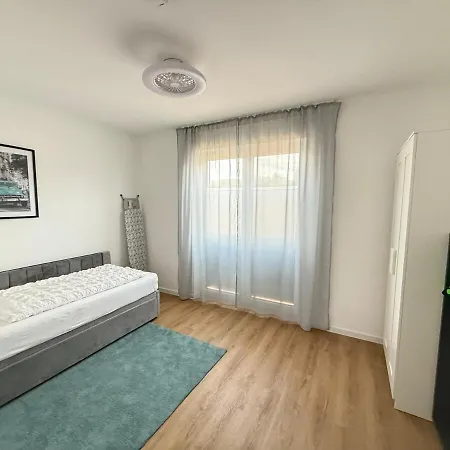 דירה Luxury 4 Bedrooms Self Check In Out